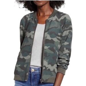 BB Dakota Can’t See Me Bomber Army Green Women Sz Med Camo Pockets Full Zip NWT